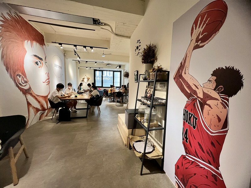 【台灣，桃園市，平鎮區】DUTE coffee ＆ bar 獨特咖啡，果然獨特！雪崩蛋糕視覺超療癒，飲品視覺味蕾也讓人超滿足！！（中壢美食/中壢咖啡館/中壢下午茶）