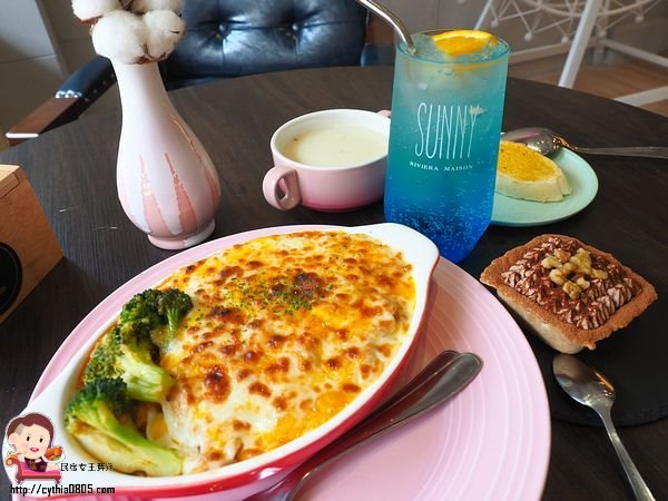 桃園中壢美食-Alley May 五月巷-健行科大溫馨小店，餐點好吃還有隱藏版仙氣拍照區 @民宿女王芽月-美食.旅遊.全台趴趴走