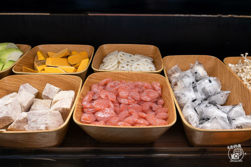 台中市北區肉多多火鍋台中進化店 | 這間台中鍋物連續3年網路評價第1！最低349元起還有免費自助吧～