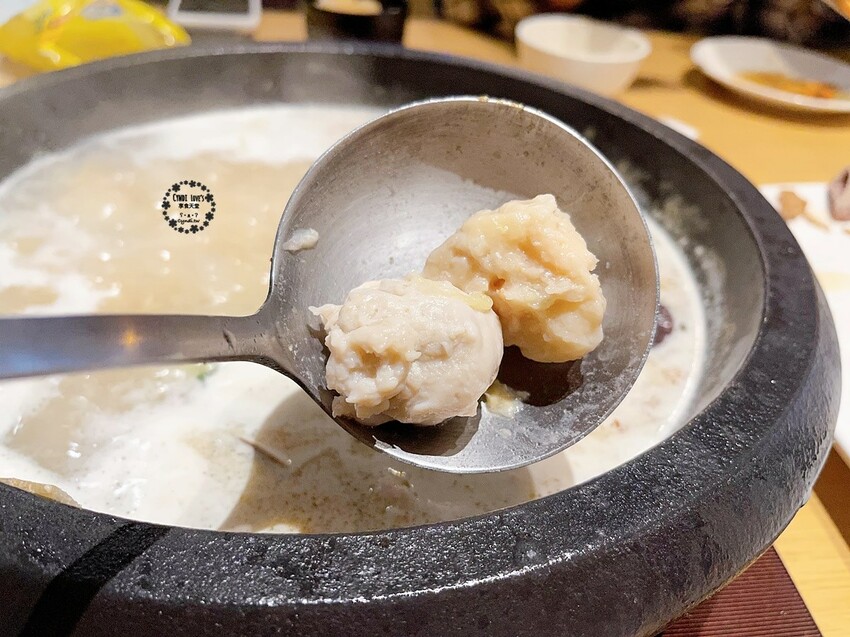 全台最大火鍋集團樂多多集團旗下爆紅名店肉多多火鍋來台中了,新菜單海陸雙絕真的超級威猛 - Cyndi love’s 享食天堂