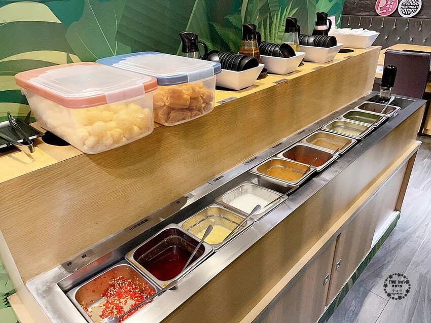 全台最大火鍋集團樂多多集團旗下爆紅名店肉多多火鍋來台中了,新菜單海陸雙絕真的超級威猛 - Cyndi love’s 享食天堂