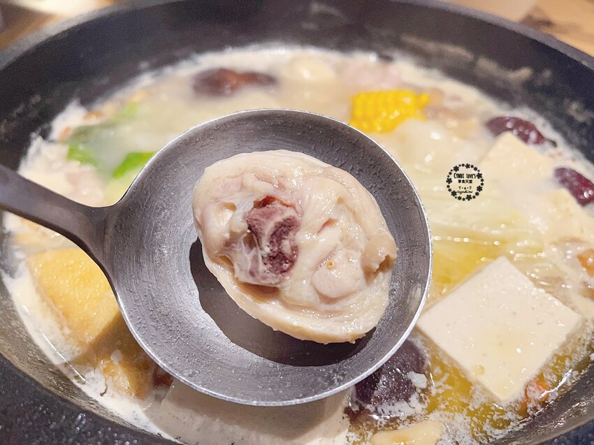 全台最大火鍋集團樂多多集團旗下爆紅名店肉多多火鍋來台中了,新菜單海陸雙絕真的超級威猛 - Cyndi love’s 享食天堂