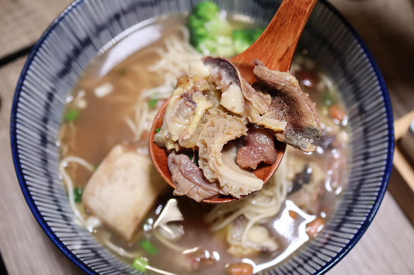 台灣郎正宗牛肉麵 (17)