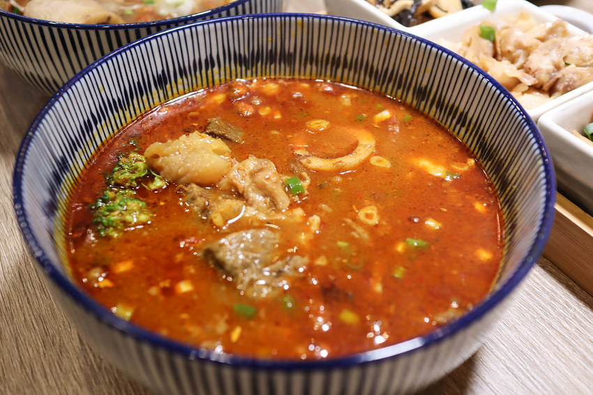 台灣郎正宗牛肉麵 (10)