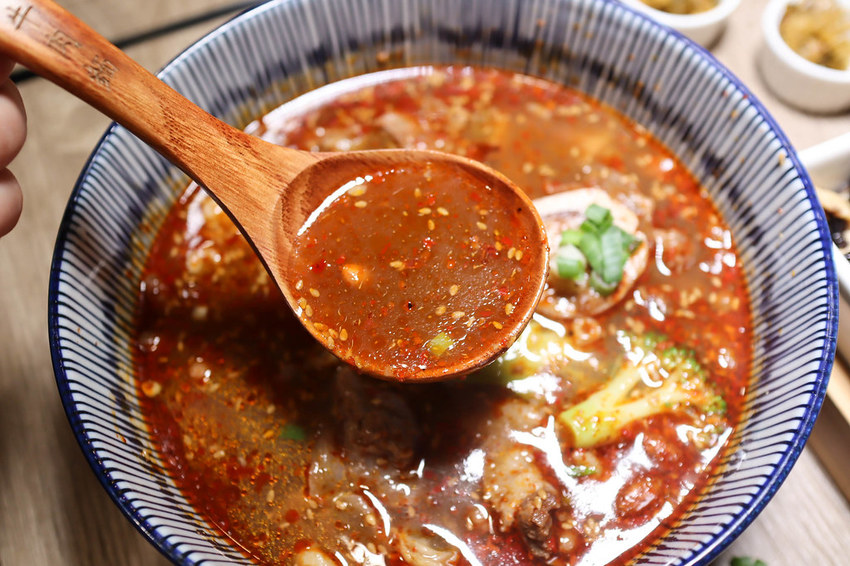 台灣郎正宗牛肉麵 (26)