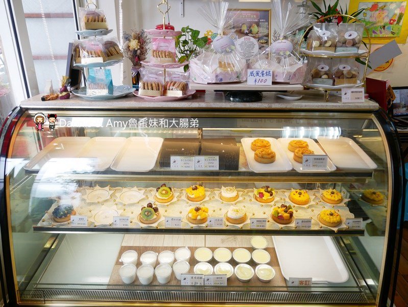 《新竹甜點推薦》小麻雀手作法國甜點。甜而不膩做給家人的好吃甜點。限量可客製可宅配︱臺大醫院新竹分院附近(影片) 《新竹甜點推薦》小麻雀手作法國甜點。甜而不膩做給家人的好吃甜點。限量可客製可宅配︱臺大醫院新竹分院附近(影片)