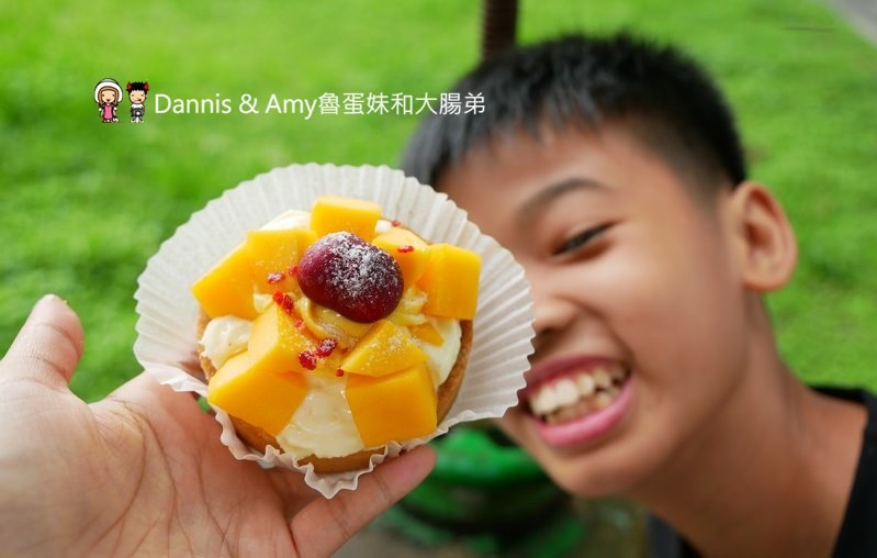 《新竹甜點推薦》小麻雀手作法國甜點。甜而不膩做給家人的好吃甜點。限量可客製可宅配︱臺大醫院新竹分院附近(影片) 《新竹甜點推薦》小麻雀手作法國甜點。甜而不膩做給家人的好吃甜點。限量可客製可宅配︱臺大醫院新竹分院附近(影片)