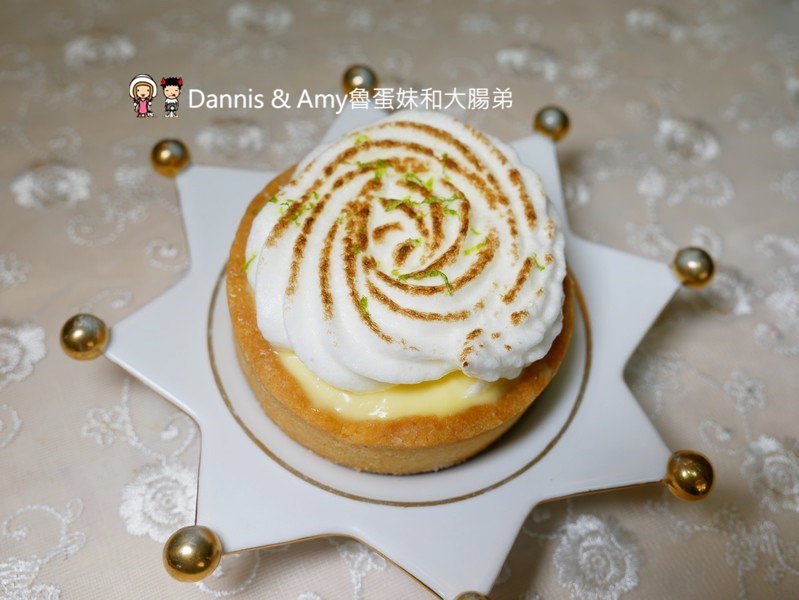 《新竹甜點推薦》小麻雀手作法國甜點。甜而不膩做給家人的好吃甜點。限量可客製可宅配︱臺大醫院新竹分院附近(影片) 《新竹甜點推薦》小麻雀手作法國甜點。甜而不膩做給家人的好吃甜點。限量可客製可宅配︱臺大醫院新竹分院附近(影片)