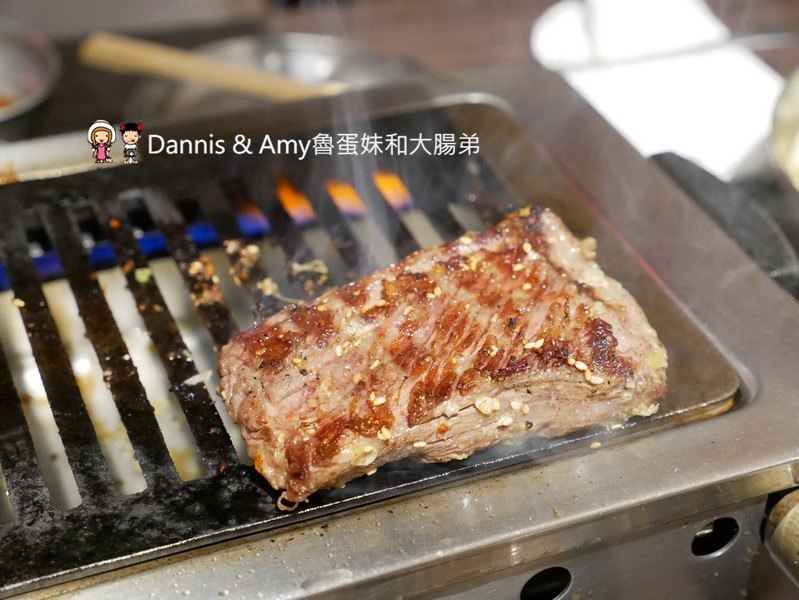 《新竹燒肉店》大阪燒肉燒魂Yakikon新竹店。貼心桌邊燒肉服務品嚐優質肉品的美味︱新竹火車站附近餐廳推薦(影片) 《新竹燒肉店》大阪燒肉燒魂Yakikon新竹店。貼心桌邊燒肉服務品嚐優質肉品的美味︱新竹火車站附近餐廳推薦(影片)