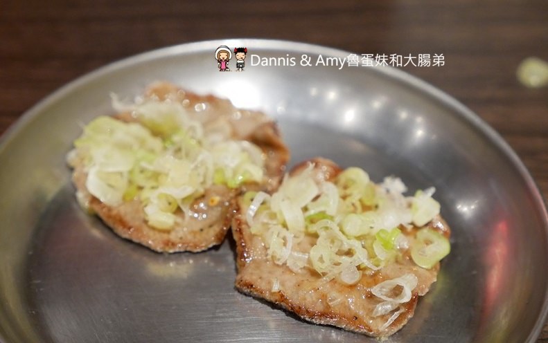 《新竹燒肉店》大阪燒肉燒魂Yakikon新竹店。貼心桌邊燒肉服務品嚐優質肉品的美味︱新竹火車站附近餐廳推薦(影片) 《新竹燒肉店》大阪燒肉燒魂Yakikon新竹店。貼心桌邊燒肉服務品嚐優質肉品的美味︱新竹火車站附近餐廳推薦(影片)