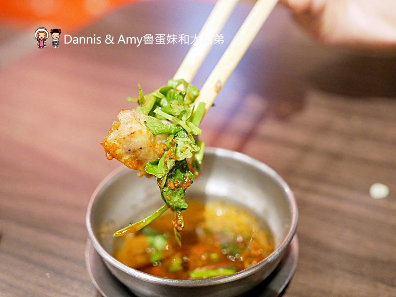 《新竹燒肉店》大阪燒肉燒魂Yakikon新竹店。貼心桌邊燒肉服務品嚐優質肉品的美味︱新竹火車站附近餐廳推薦(影片) 《新竹燒肉店》大阪燒肉燒魂Yakikon新竹店。貼心桌邊燒肉服務品嚐優質肉品的美味︱新竹火車站附近餐廳推薦(影片)