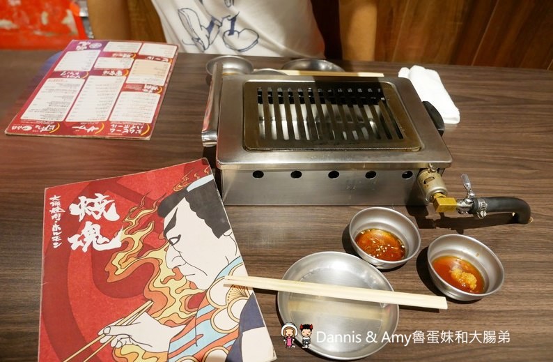 《新竹燒肉店》大阪燒肉燒魂Yakikon新竹店。貼心桌邊燒肉服務品嚐優質肉品的美味︱新竹火車站附近餐廳推薦(影片) 《新竹燒肉店》大阪燒肉燒魂Yakikon新竹店。貼心桌邊燒肉服務品嚐優質肉品的美味︱新竹火車站附近餐廳推薦(影片)