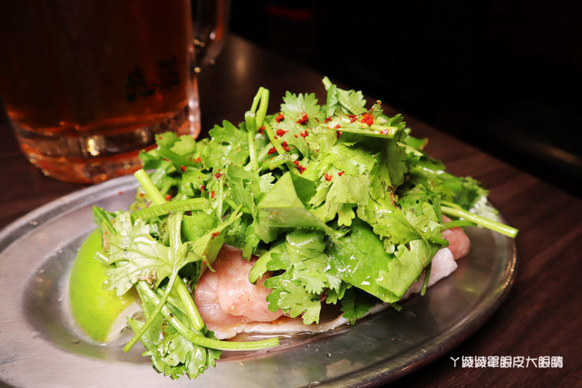 新竹燒肉推薦大阪燒肉燒魂Yakikon，新竹火車站附近美食餐廳！氣氛超嗨的燒烤店，每月一日無限暢飲