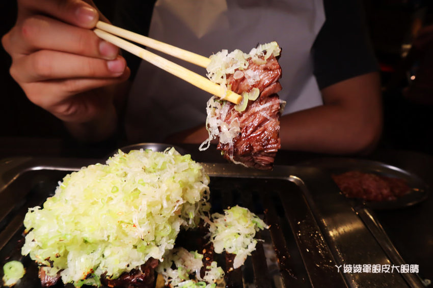 新竹燒肉推薦大阪燒肉燒魂Yakikon，新竹火車站附近美食餐廳！氣氛超嗨的燒烤店，每月一日無限暢飲