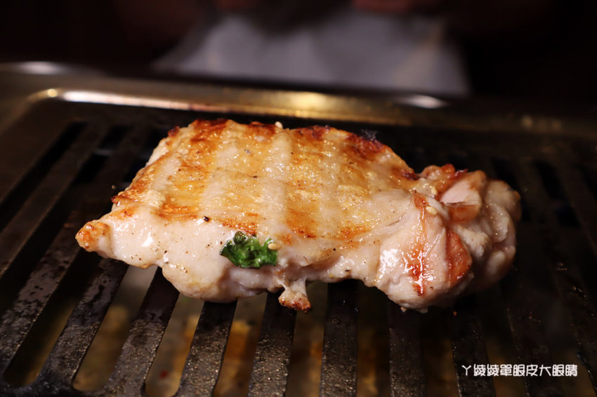 新竹燒肉推薦大阪燒肉燒魂Yakikon，新竹火車站附近美食餐廳！氣氛超嗨的燒烤店，每月一日無限暢飲