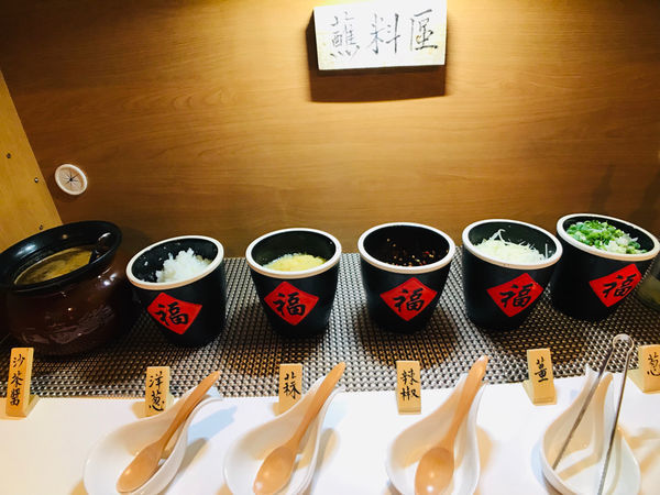 《台南.安平區》楊城火鍋｜主打海鮮的沙茶爐！顛覆傳統沙茶爐印象