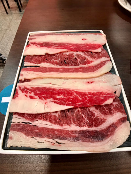 《台南.安平區》楊城火鍋｜主打海鮮的沙茶爐！顛覆傳統沙茶爐印象