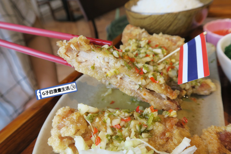 老椰兄新泰式料理.泰式餐廳.泰式鴛鴦鍋.椰奶.檸檬香茅.泰式打拋豬煎餃.個人定食.ATT 4 Recharge