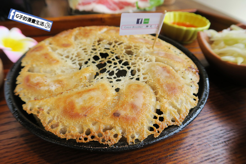 老椰兄新泰式料理.泰式餐廳.泰式鴛鴦鍋.椰奶.檸檬香茅.泰式打拋豬煎餃.個人定食.ATT 4 Recharge