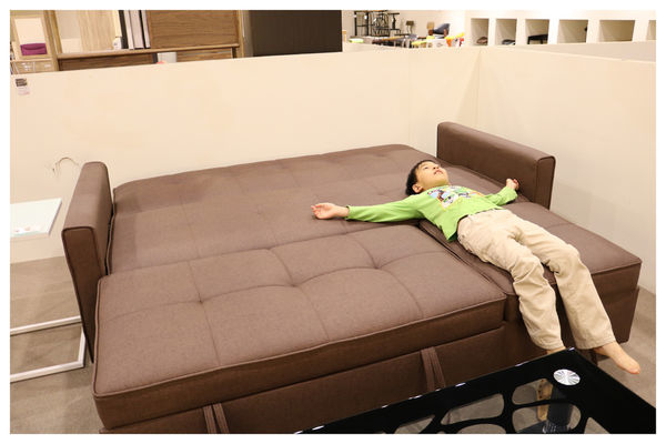 台中平價家具/首購新屋/省荷包必逛,高CP值家具店~多瓦娜家居/台中南屯門市!