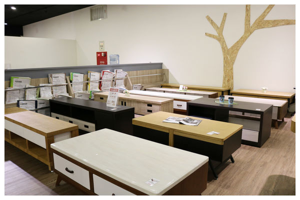 台中平價家具/首購新屋/省荷包必逛,高CP值家具店~多瓦娜家居/台中南屯門市!