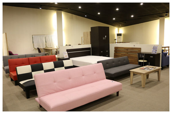 台中平價家具/首購新屋/省荷包必逛,高CP值家具店~多瓦娜家居/台中南屯門市!