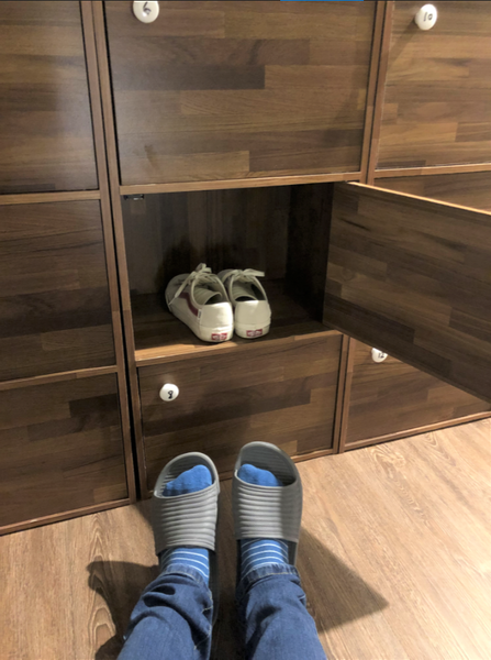 【南投住宿】魚樂魚池 背包客棧 ￭ 魚光窯烤 手作麵包 x 包含免費早餐、鄰近日月潭║南投青年旅館推薦、南投背包客棧推薦、日月潭伴手禮推薦