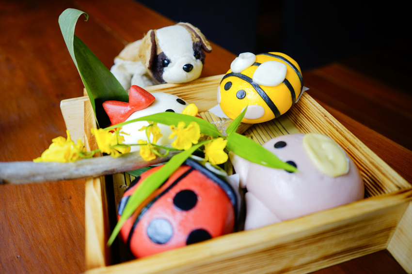 桃園｜青沐煮雨 人文茶館 (桃園77藝文町) 桃園火車站美食，在日式宿舍裡品嘗港式茶點