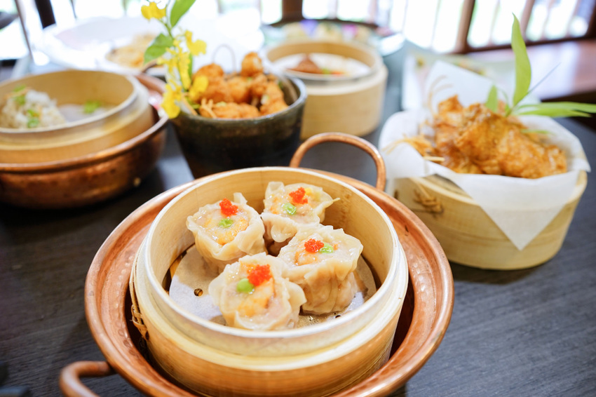 桃園｜青沐煮雨 人文茶館 (桃園77藝文町) 桃園火車站美食，在日式宿舍裡品嘗港式茶點