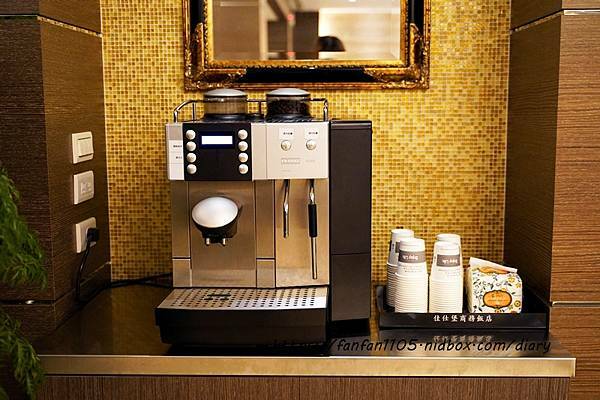 【嘉義住宿】佳仕堡商務飯店 現點現做早餐 房間寬敞 #嘉義交流道下 #嘉義平價住宿 #嘉義太保 (1).JPG