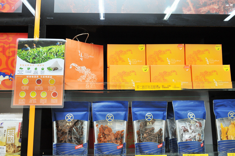 DSC_8833_01.jpg DSC_8833_01.jpg