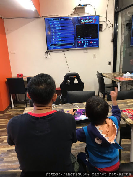 老司鷄炸全雞專賣店 第一次吃到超酷超適合打卡的炙燒起司"炸全雞"