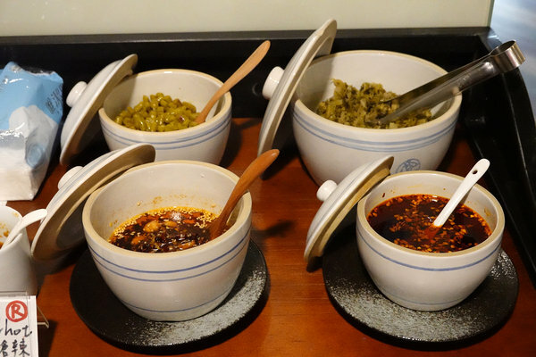 淡水老街必吃美食餐廳-柴米夫妻中式麵館,柴米夫妻菜單、價格、評價 (18).jpg