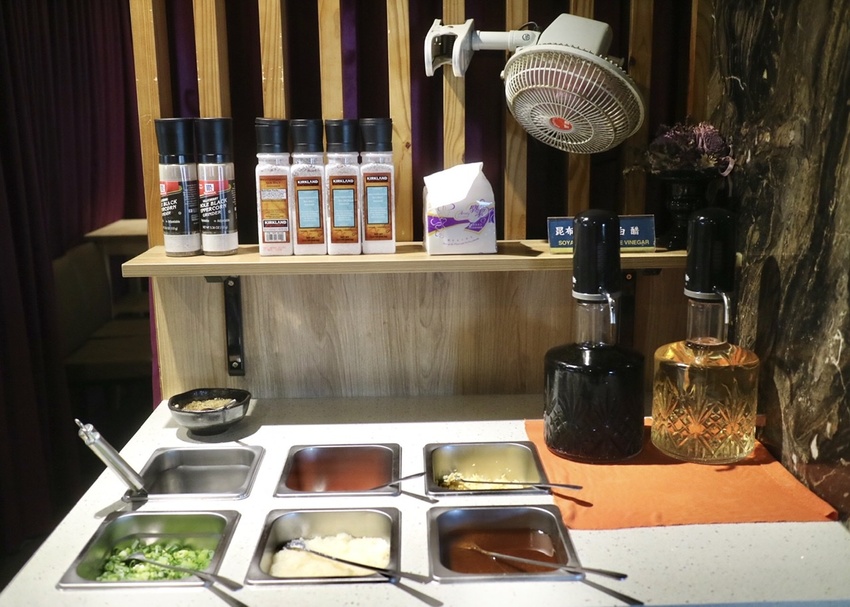 【瀧厚鍋物-敦北店】松山民生社區高CP值的火鍋！大推蛤蜊爆爆鍋＆極上羽下肉～ - 邦妮2兔