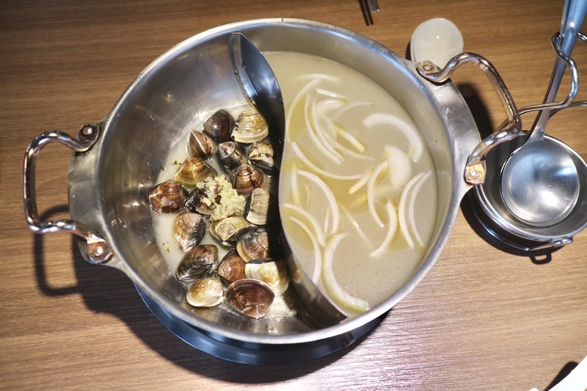 蛤蜊爆爆鍋