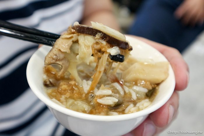 宜蘭必吃小吃店～拾松｜西魯肉飯。紅油蝦仁炒手。蘭陽芋泥｜宜蘭一日遊行程美食景點推薦