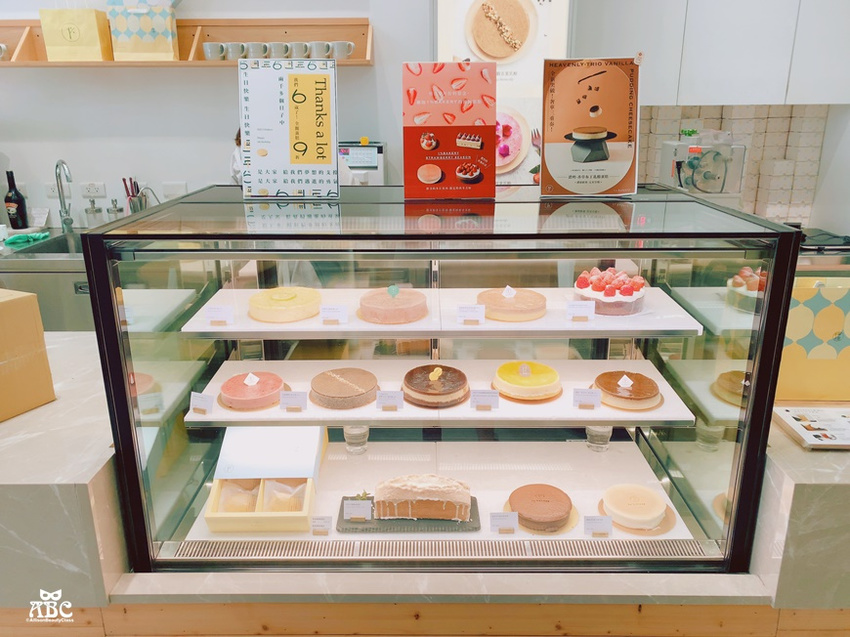 台中甜點美食1%bakery乳酪蛋糕台中黎明草莓季限定