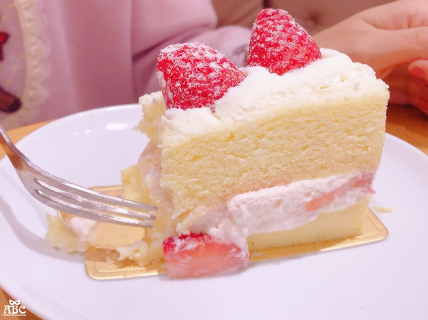 台中甜點美食1%bakery乳酪蛋糕台中黎明草莓季限定