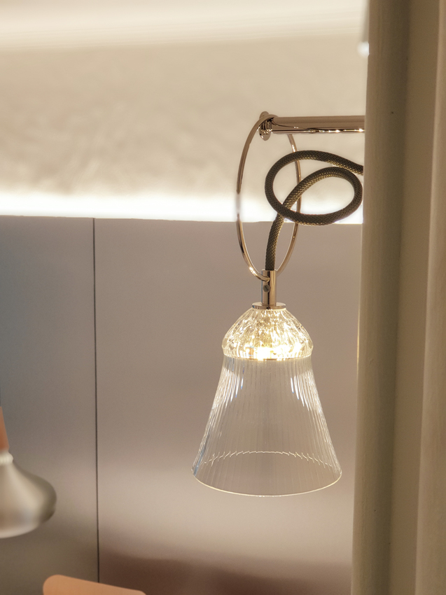 高雄美食||Space Café-﻿設計型的咖啡館，最適合待上整個午後||新興區、不限時咖啡廳