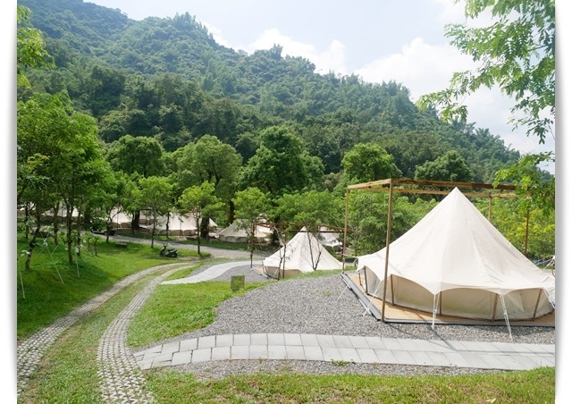 高雄美濃「蝶舞澗」帶著孩子來場豪華Glamping露營吧 ♪