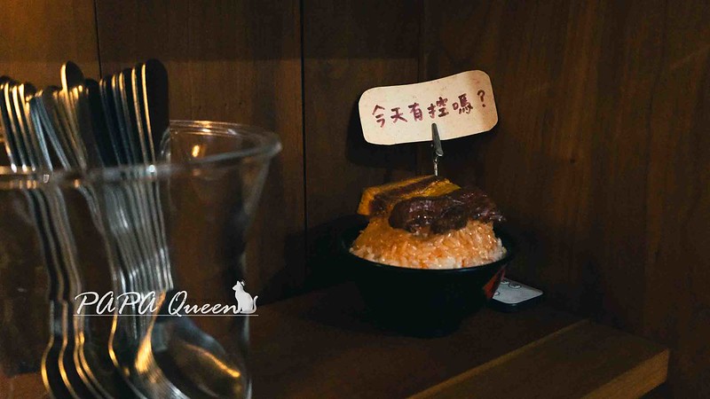 台中美食文青風推薦！復古文青感 吃光食堂，隱藏版電影院超驚喜。