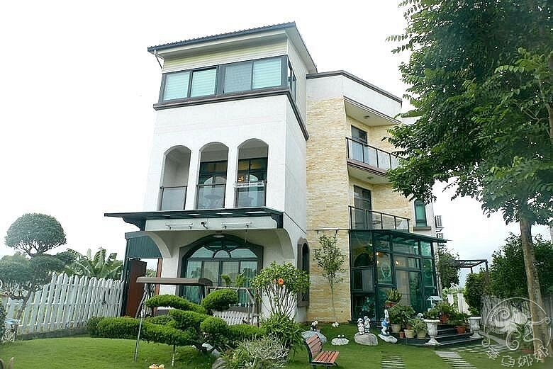 花蓮壽豐景點》山度空間│無敵海景搭配海上鞦韆,唯美天空之鏡!銅板價入園拍美照,折抵換一杯冰紅茶。