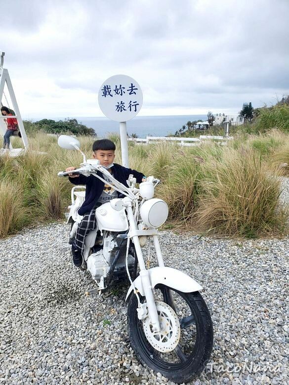 花蓮壽豐景點》山度空間│無敵海景搭配海上鞦韆,唯美天空之鏡!銅板價入園拍美照,折抵換一杯冰紅茶。