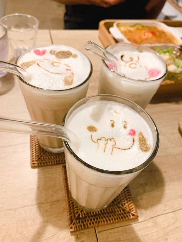 【食記】基隆市-仁愛區║暖日咖啡➽可愛的史奴比拉花