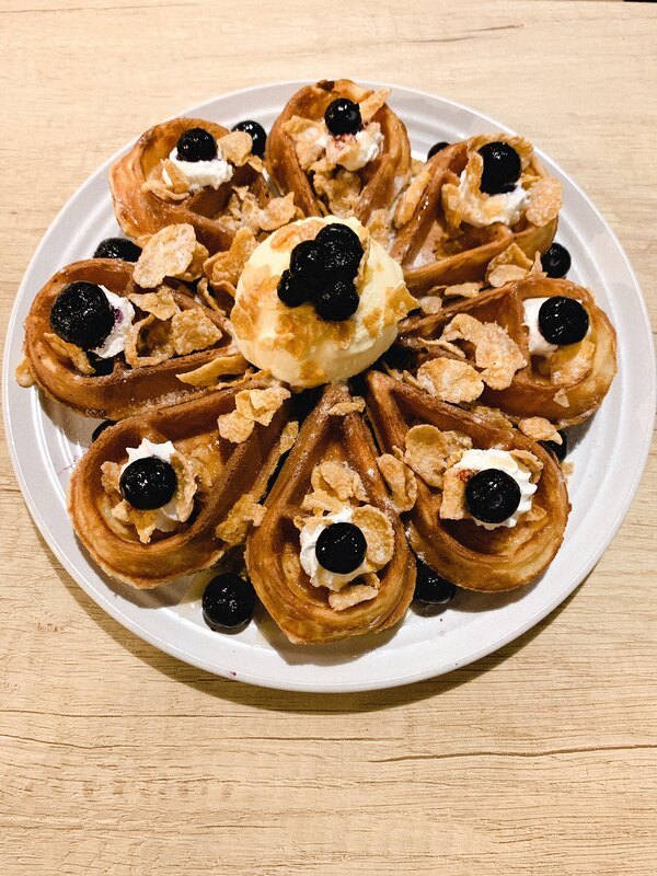 【食記】基隆市-仁愛區║暖日咖啡➽可愛的史奴比拉花