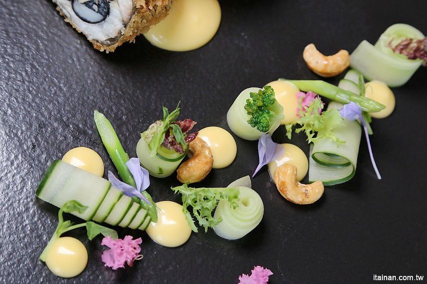 嘉義美食｜酒玥坊無菜單創意料理丨經典粵菜結合西式創意的平價精緻料理！看廚師心情的無菜單料理讓人好驚喜！ - 台南好Food遊