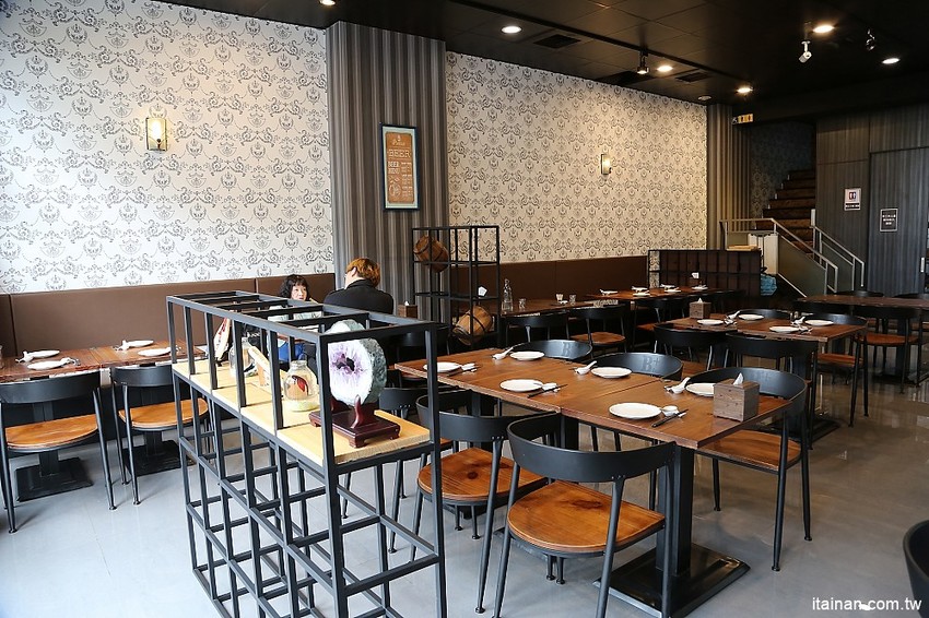 嘉義美食｜酒玥坊無菜單創意料理丨經典粵菜結合西式創意的平價精緻料理！看廚師心情的無菜單料理讓人好驚喜！ - 台南好Food遊