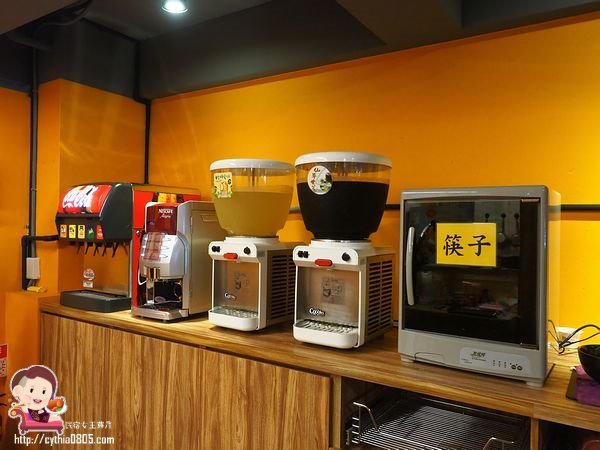 桃園龜山美食-一鍋賞-百元火鍋也有好湯頭，在漂亮的乾燥花店吃小火鍋啦  (邀約) @民宿女王芽月-美食.旅遊.全台趴趴走