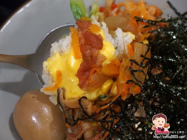 桃園龜山美食-一鍋賞-百元火鍋也有好湯頭，在漂亮的乾燥花店吃小火鍋啦  (邀約) @民宿女王芽月-美食.旅遊.全台趴趴走