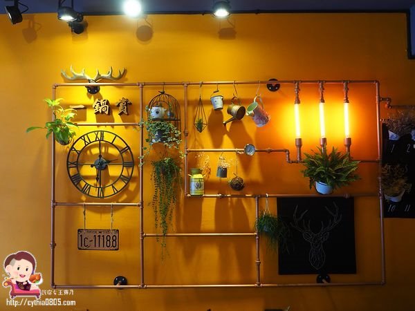 桃園龜山美食-一鍋賞-百元火鍋也有好湯頭，在漂亮的乾燥花店吃小火鍋啦  (邀約) @民宿女王芽月-美食.旅遊.全台趴趴走